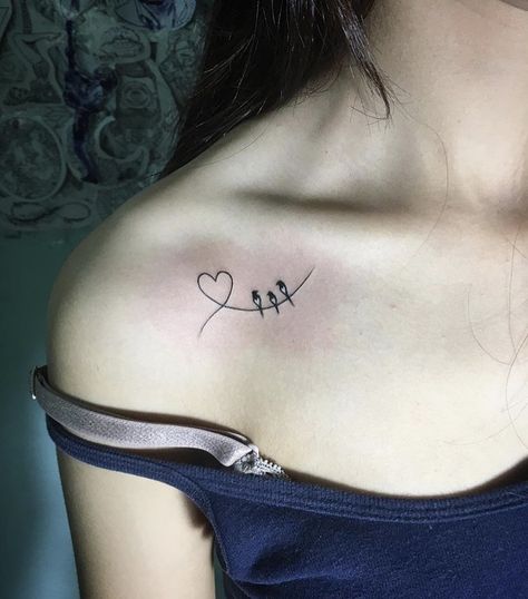 #baytotattoo #heart #birds #hearttattoo #birdtattoo #shouldertattoo #birdsonaline Women's Collar Bone Tattoo, Colar Bone Heart Tattoo, Birds Heart Tattoo, Bird Heart Tattoo, Mom And Daughter Tattoos Birds, Two Hearts Tattoo, Upper Thigh Tattoos, Romantic Tattoo, Mother Tattoos For Children