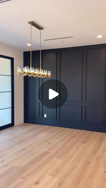 Trim Depot - Ontario’s Leading Trim & Door Supplier on Instagram: "Bold Elegance💥 We love a modern accent wall to elevate any home. The black contrast creates an added level of elegance!🙌 ✅ Don’t forget to SAVE this post for later! 👋 Come check out our SHOWROOM and get inspired! 💻 Visit trimdepot.ca and REQUEST A QUOTE! 📞 CALL US at (905) 851-0025 to speak with a Trim Depot rep about details and pricing. • • • #trimwork #trimcarpentry #trimcarpenter #interiordesign #interiordesigner #renovation #homerenovation #interiorrenovation #accentwall #wainscoting #featurewall #panelmoulding #wallpanelling" Modern Accent Wall, Black Wainscoting, Trim Carpentry, Trim Work, Panel Moulding, Home Vibes, Interior Renovation, April 29, Modern Accents