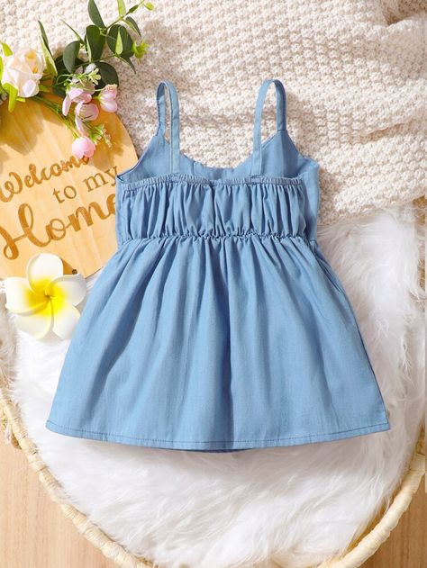 Baby Solid Cami Dress | SHEIN USA Lawn Frock, Girl Frock, Summer Cotton Dress, Singlet Dress, Dress For Baby Girl, Dress For Baby, Kids Frocks Design, Baby Frock