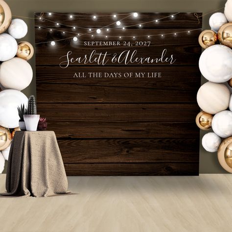 Wooden Backdrop Wedding, Wedding Photo Booth Backdrop, Wedding Backdrop Lights, Wooden Backdrop, Photo Booth Backdrop Wedding, Rustic Wedding Backdrops, String Lights Wedding, Lights Wedding, Wedding Photo Booth