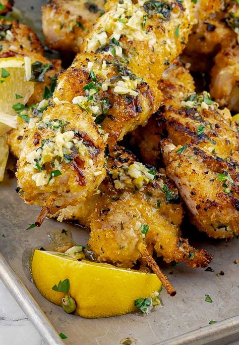 Garlic Chicken Kabobs On The Grill, Lemon Skewer Chicken, Lemon Garlic Parmesan Chicken Skewers, Lemon Garlic Chicken Kabobs, Grilled Chicken Tenderloins Recipes, Lemon Garlic Butter Chicken Spiedini, Grilled Garlic Parmesan Chicken Skewers, Garlic Parmesan Chicken Kabobs, Lemon Bbq Chicken