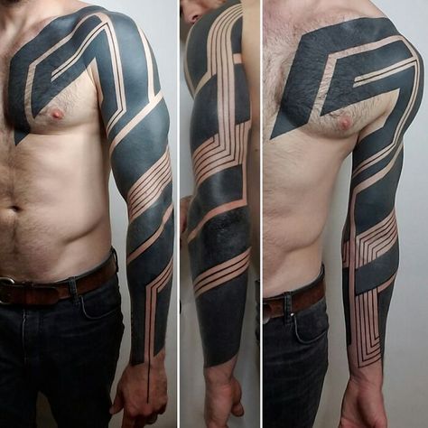 Freehand Geometric Blackwork By Ben Volt At Form8 Tattoo, San Francisco Black Geometric Tattoo, Ben Volt Tattoo, Sacred Geometric Tattoo, Geometric Heart Tattoo, Tattoo Yakuza, Blue Dragon Tattoo, Tattoo Prague, Ink Magic, Secret Tattoos