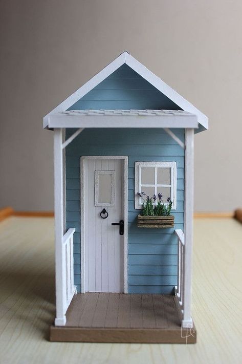 Room Box Miniatures, Fairy House Crafts, Small Wooden House, Doll House Plans, Clay Crafts Air Dry, Cardboard House, Miniature Projects, Diy Crafts Room Decor, Little Cottage