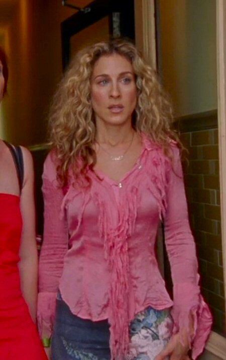 Carrie Bradshaw Spring Outfits, Carrie Bradshaw Pink, Carrie Heffernan Outfits, Satc Outfits, Legally Blonde Musical, Carrie Bradshaw Outfits, Carrie Bradshaw Style, Patricia Field, Spring Lookbook