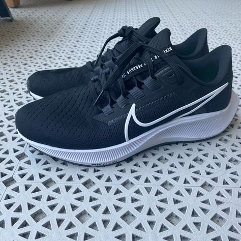 Nike Air Zoom Pegasus 38 Track Essentials, Nike Air Zoom Pegasus 38, Air Zoom Pegasus 38, Tiger Shoes, Nike Pegasus, Nike Air Zoom Pegasus, Nike Store, Athletic Outfits, Nike Air Zoom