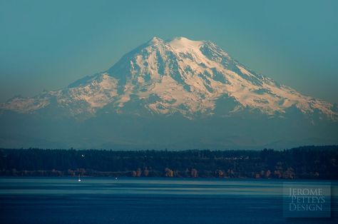 Mt. Rainier, taken Tuesday (10-29-2013) from near Tolmie State Park, Olympia, Washington Washington Aesthetic, Olympia Washington, Evergreen State, Mt Rainier, I Knew It, Color Photo, Aesthetic Backgrounds, Sit Back, Washington State