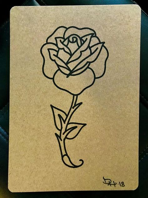 Roses Drawing Tutorial, Traditional Rose Tattoo, Old School Rose, Tattoo Party, Simple Rose Tattoo, Rose Tattoo Forearm, Rose Reference, Rose Drawing Tattoo, Rose Hand Tattoo