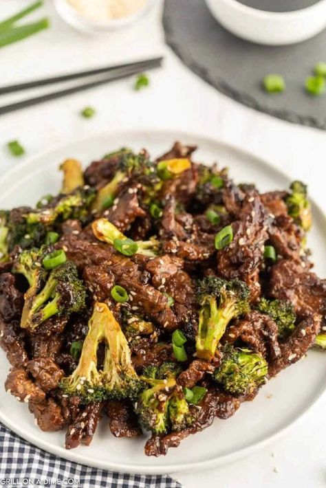 Blackstone Beef and Broccoli Recipe - grillonadime.com Mongolian Beef And Broccoli, Griddle Cooking Recipes, Orange Beef, Teriyaki Pork, Outdoor Cooking Recipes, Centipedes, Leftover Beef, Cooking Stone, Griddle Recipes