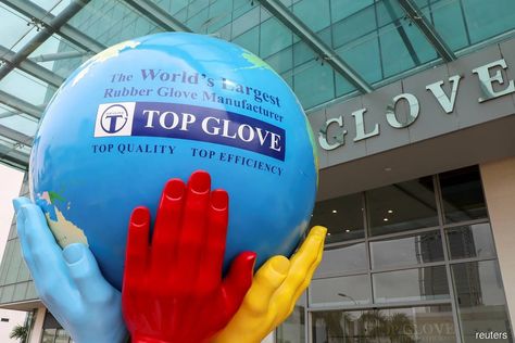 KUALA LUMPUR (Sept 17): Top Glove Corp Bhd's net profit slumped 70.14% quarter-on-quarter (q-o-q) to RM607.95 million in the fourth quarter ended Aug 31, 2021 (4QFY21), compared with RM2.04 billion in the immediate preceding quarter.It is worth noting that the company's net profit dropped below the RM1 billion mark for the first time since 4QFY20.As a result, its earnings per share shrank to 7.59 sen in 4QFY21 from 25.44 sen in 3QFY21, the world's largest glove maker's bourse filing Stock Trader, Standard Operating Procedure, Income Statement, 1 Billion, Car Drawings, Kuala Lumpur, Net Worth, Finance, Gloves