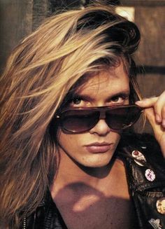 Sebastian Bach. 80's Hairstyles, 80s Metal, 80s Hair Bands, Heavy Metal Fashion, Winter Sunrise, Skid Row, 80s Bands, Sebastian Bach, Glam Metal