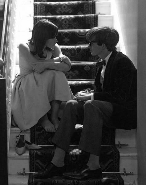 Old Movie Romance Aesthetic, Old Timey Love Aesthetic, Old Fashion Love Aesthetic, Domestic Love Aesthetic, 50s Love Aesthetic, Old Timey Love, Domestic Couple Aesthetic, 1900s Couple, Old Romance Aesthetic