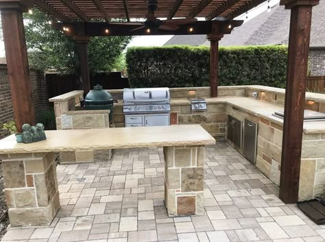 Backyard Bbq Area, Bbq Bar, Outdoor Covered Patio, Outside Kitchen, Outdoor Kitchen Plans, Outdoor Bbq Kitchen, Grill Area, Bbq Island, Outdoor Kitchen Island