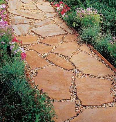 Nice stone -- don't like the edges or the sheer number of flagstones.... 3 or 4 stones across is too cluttered Flagstone Pathway, Stone Walkways, Garden Walkways, Arizona Backyard, Flagstone Walkway, Flagstone Path, Concrete Stepping Stones, Paver Walkway, Garden Stepping Stones