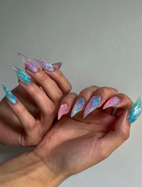 Claws Nails Designs, Claw Nails Designs, Glamour Witch, Claws Nails, Goth Eye Makeup, Claw Nails, Crazy Nails, Artist Instagram, Nail Jewelry