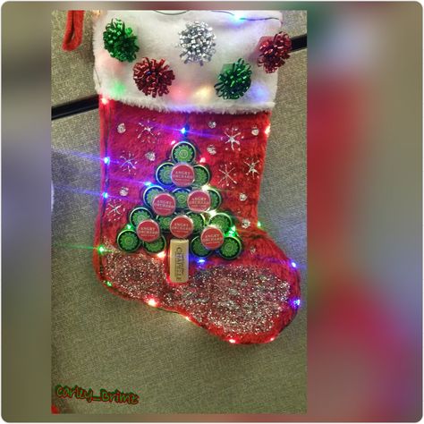 Christmas Stocking Decorating Contest, Decorate Stockings Christmas Diy, Stocking Contest Ideas, Stocking Decorating Ideas Diy Glitter, Decorate Stockings Christmas, Stocking Decorating Contest, Stocking Decorating Ideas Diy, Stocking Decorating Ideas, Stocking Decorating