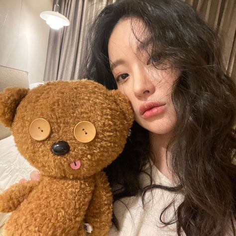 Oh Yeon Seo, Korean Actresses, Kdrama, Teddy Bear, Actresses, On Instagram, Instagram