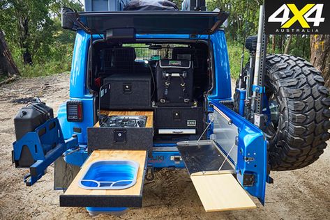 Custom Jeep Wrangler JKU Rubicon review Jeep Wrangler Camp Kitchen, Jeep Camping Accessories, Overland Jeep Jku, Jeep Overland Mods, Jeep Wrangler Camping Accessories, Jeep Wrangler Jku Ideas, Jeep Wrangler Overlanding, Jeep Wrangler Camping Setup, Overland Jeep Wrangler