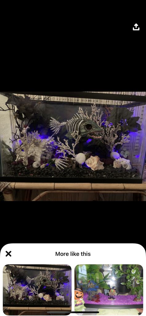 Fish Tank Display Ideas, Goth Fish Tank, Goth Aquarium, Halloween Aquarium, Halloween Fish Tank, Fake Aquarium, Aquarium Diy, Fish Room, Reptile Room