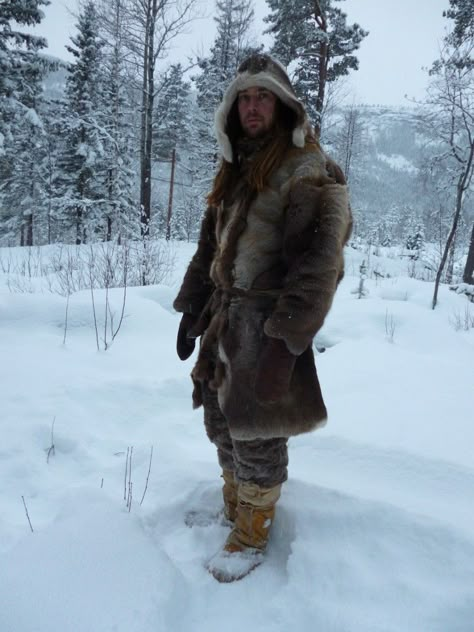 Mountain Man Clothing, Survival Clothing, Leather Hides, Animal Hide, Fur Clothing, Wilderness Survival, Hunting Clothes, Mountain Man, Winter Clothing