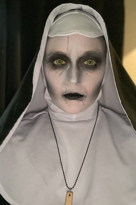 Scary womens Halloween costume + scary nun costume for adults Scary Nun Costume, The Nun Costume, Priest Halloween Costume, Priest Halloween, Old Lady Makeup, Scary Nun, Granny Costume, Nun Outfit, Halloween Costume Black