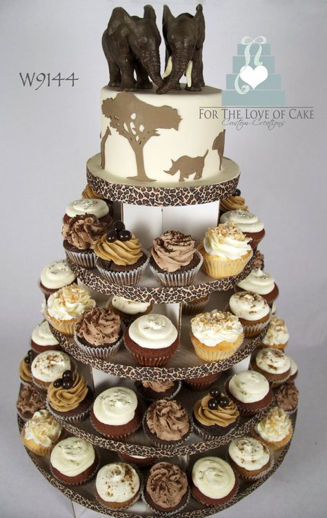 Safari Theme Cake, Cupcake Towers, Jungle Thema, Safari Wedding, Baby Shower Safari Theme, Lion King Baby Shower, Round Wedding Cakes, Modelling Chocolate, Safari Cakes