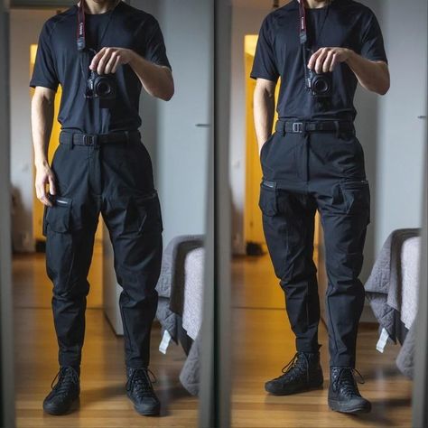 Industrial Outfit Men, Tactical Fashion Men Style, Militarycore Outfits Men, Casual Tactical Outfit, Men’s Tactical Fashion, Tactical Mens Fashion, Casual Techwear Men, Military Aesthetic Outfit, Uniform Outfits Men