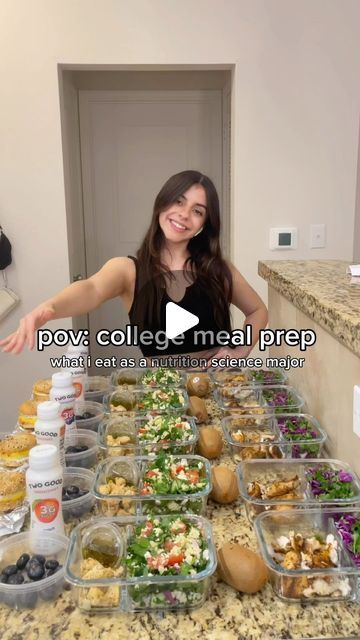 karen!! on Instagram: "weekly college meal prep👩‍🍳 all recipe vidoes are already up on my profile!! 🫶🏻 

#mealprep #collegemealprep  #easymeals #mealprepwithme #recipe #healthy #cheapmeals #mealsonabudget #healthyeating #mealinspo #mealprepideas #proteinmealprep #collegemeals  #dinnerideas #healthydinner #dinnermealprep #easydinnermealprep #collegemealprep #mealrpepwithme  #schoolunch #worklunch #schoollunchinspo #worklunchisnpo  #easylunch #healthylunches #coldlunchideas #coldlunchideas  #easybreakfast #easybreakfastidea #healthybreakfast  #proteinbreakfast" Grad Student Meal Prep, College Meal Prep Budget, College Meal Prep Healthy Eating, Meal Prep Microwave Meals, Meal Prep For Traveling, Restaurant Meal Prep, Meal Prep College Student, Meal Prep For College Students, Meal Prep College