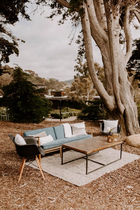 Martin-Johnson-House-la-Jolla-wedding-venues-rustic-wedding Martin Johnson House Wedding, West Coast Wedding Venues, Birch Aquarium, Johnson House, Martin Johnson, West Coast Wedding, Oceanography, Wedding Aesthetic, Coast Wedding