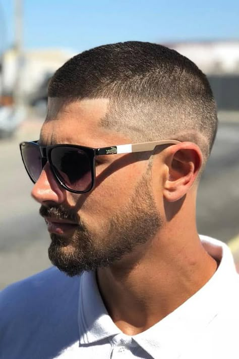 Skin Fade Skin Fade Haircut Men, Fade Haircut Men, Skin Fade Haircut, Men Fade Haircut Short, High Skin Fade, Buzz Cut Hairstyles, Mens Hairstyles Fade, Gents Hair Style, Beard Fade