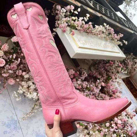 Heart Cowboy Boots, Funky Shoes, Pink Vibes, Guess Who, Cowboy Boot, Dallas Texas, Pink Heart, Cowboy Boots, Over Knee Boot