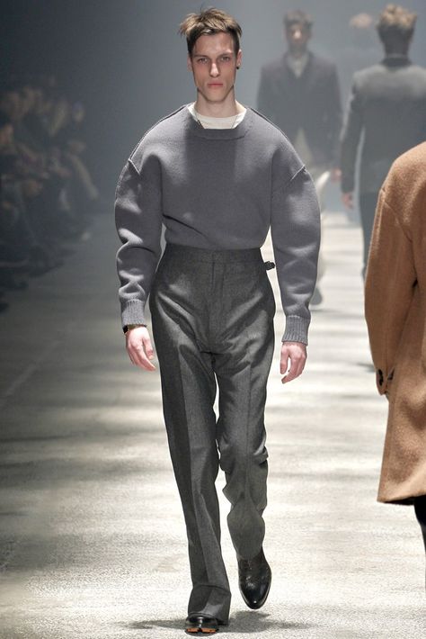 Lanvin Fall 2012 Menswear Collection Photos - Vogue Lanvin Menswear, Masculine Fashion, Lanvin Men, Mens Fashion Editorial, Menswear Runway, Fashion Art Photography, Menswear Fashion Show, Menswear Fashion, Fashion Images