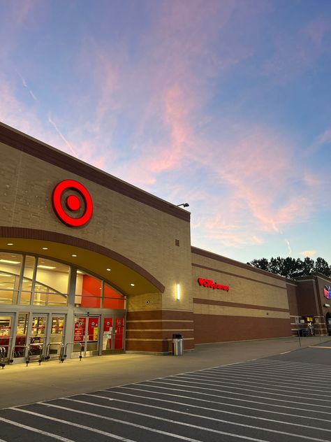 Pink clouds at sunset over target Target Aesthetic Photos, Target Aesthetic, Life In Usa, Clouds At Sunset, Usa Life, Usa Summer, California Aesthetic, Candy Clouds, Florida Life