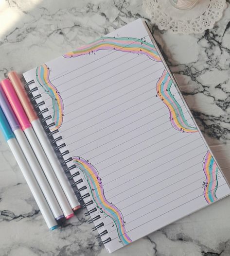 Cute Frame Ideas, Rainbow Border Design, Notebook Borders, Aesthetic Border Ideas, Page Borders Design Handmade, Boarders Designs, Cover Page For Project, Rainbow Ideas, تزيين دفاتر