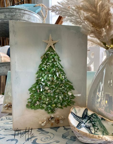 Diy Sea Glass Christmas Tree, Coastal Christmas Diy, Crushed Glass Resin Art Diy, Sea Glass Christmas Tree Diy, Christmas Sea Glass Art, Shattered Art, Glass Crafts Diy, Sea Glass Christmas Tree, Broken Glass Crafts