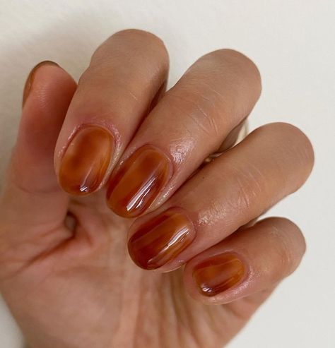 Natural Nails Designs Fall, Short Amber Nails, Amber Nails Design, Brown Jelly Nails, Orange Yellow Nails, Honey Nails, Amber Nail, Amber Nails, Hope Nails