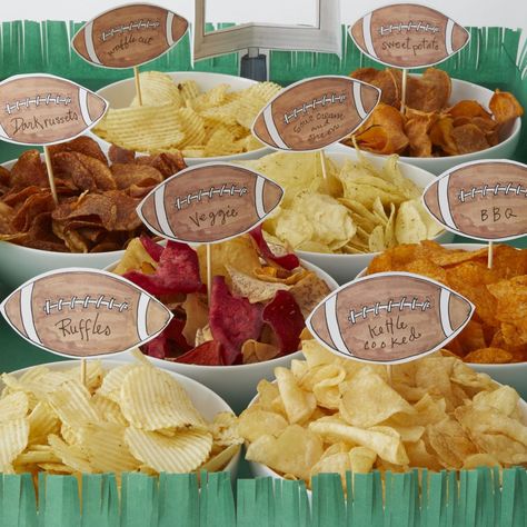 Darcy Miller Designs, Potato Chip Bar, Super Bowl, paper football, goalpost, party pick, paper craft, game day, potato chips, host, hostess, football, football field, snack bar, Darcy Miller, DIY Games With Food, Potato Chip Bar, Hot Dog Tray, Food Oreo, Chip Bar, Sandwich Shapes, Mini Hot Dogs, Chip Bowl, Cooking Contest