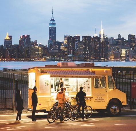 Van Leeuwen Ice Cream Food Truck of NYC | Interview | PBS Food Artisan Ice Cream, Flatiron Building, I Love Nyc, Empire State Of Mind, Nyc Skyline, Lower East Side, Greenwich Village, Ice Cream Truck, Nova York