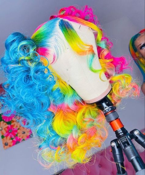 Rainbow Hairstyles, High Bun Hair, Cute Wigs, Beauty Blogging, Colorful Wig, Rainbow Wig, Girl Hair Colors, Frontal Wig Hairstyles, Creative Hair Color