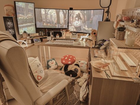 Neko 🐱🍞 on X: "more before and after setup pics ☺️☁️ https://t.co/pkAT4pg8MR" / X Cosy Pc Setup, Cozy Setup Pc, Brown Pc Setup, Gaming Laptop Setup Aesthetic, Pc Cozy Games, Setup Gamer, Pc Setups, Cozy Desk, Cozy Gaming