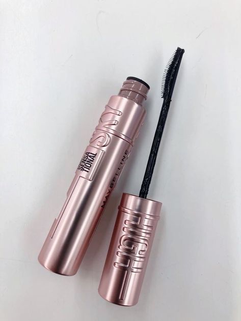 Skincare Snapchat, Lash Sensational Sky High Mascara, Profumo Victoria Secret, Sky High Mascara, Pure Makeup, Mascara Maybelline, Maybelline Mascara, Mascara Brands, Lash Sensational