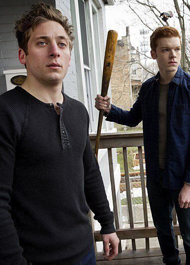 Gallagher Brothers Shameless, Lip And Ian, Ian Gallagher, Lip Gallagher, Ian Shameless, Shameless Tv Show, Ian And Mickey, Mickey And Ian, Jerome Valeska