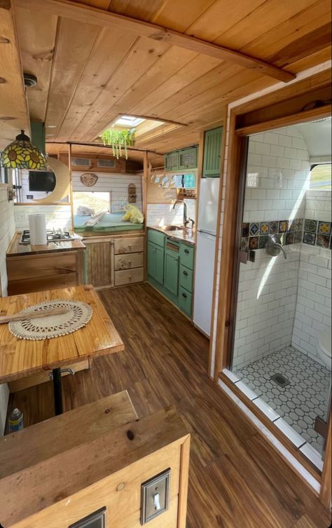 School Bus Tiny House, School Bus Camper, Home Inspo Living Room, Rv Interior Remodel, Tiny House Camper, Bus Living, Vintage Camper Remodel, Diy Camper Remodel, Bus House