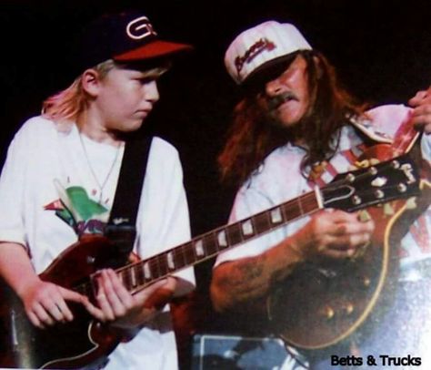 Derek Trucks & Dickey Betts How To Learn Guitar, Dickey Betts, Derek Trucks, Tedeschi Trucks Band, Basic Guitar Lessons, Allman Brothers Band, Allman Brothers, Southern Rock, Boogie Woogie