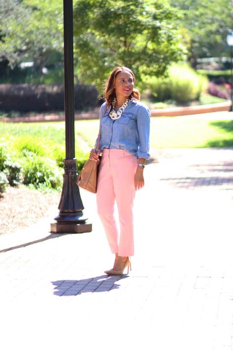 Blush Pink Pants Outfit, Blush Pants Outfit, Cropped Pants Outfit, Pink Pants Outfit, Pants Outfit Fall, Pink Pants, The Nines, Spring Colors, Winter White