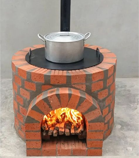 Outdoor Cooking Fireplace, Outdoor Fireplace Pizza Oven, Diy Wood Stove, Brick Bbq, Outdoor Kitchen Decor, Outdoor Kitchen Plans, Cement Diy, Brick Oven, Budget Patio