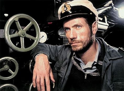 Jürgen Prochnow as Capt.-Lt. Henrich Lehmann-Willenbrock - Der Alte in 'Das Boot' 1981 Das Boot Movie, Submarine Movie, Michelangelo Antonioni, Das Boot, Tyrone Power, German Submarines, Marcello Mastroianni, Neil Patrick Harris, Clark Gable