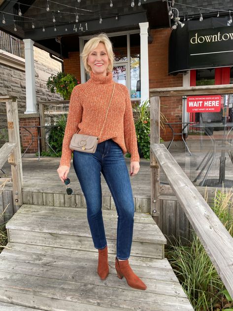 Fall Style 2022 Women Over 50, Fall Outfits Women Over 50 Classy, Fall Winter Outfits Over 50, Winter Outfits Over 40, Outfits Over 40, Fall Knits, Office Clothes, Dressing Ideas, Cozy Outfits