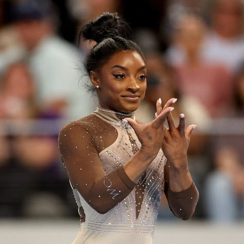 Simone Biles' greatest move had nothing to do with winning her ninth US title | Opinion — USA TODAY Simone Biles Aesthetic, Simon Biles, Gymnastics Aesthetic, Antique Violin, Cute Middle School Outfits, Female Sports, Aly Raisman, Middle School Outfits, Usa Gymnastics