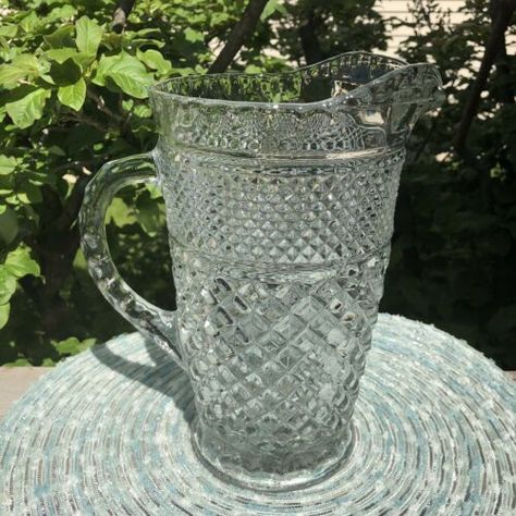 Displaying Antiques, Anchor Hocking Glassware, Sweet Iced Tea, Crystal Glassware Antiques, Vintage Dishes Antiques, Glass Water Pitcher, Clear Glassware, Vintage Glassware Antiques, Antique Pitcher