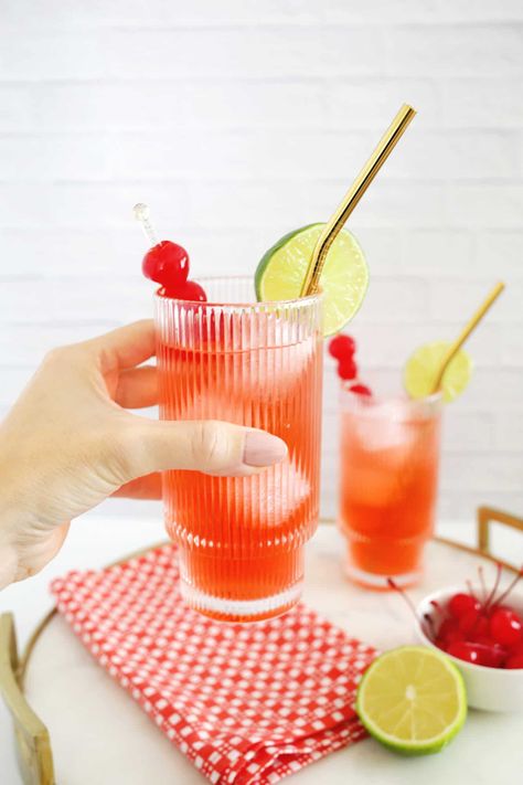 Classic Shirley Temple Drink Recipe (with Variation Options!) - A Beautiful Mess Shirley Temple Drink Alcoholic, Childhood Snack Recipes, Childhood Recipes, Nostalgia Recipes, Shirley Temple Mocktail, Shirley Temple Recipe, Mocktail Drink, Shirley Temple Drink, Easy Homemade Snacks